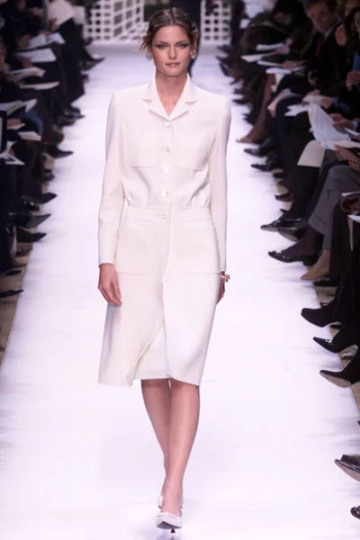 Look 5